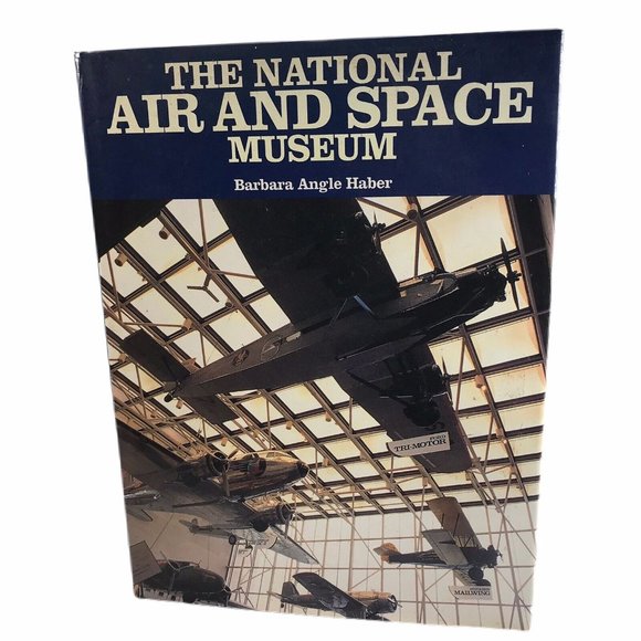 The National Air and Space Museum Book Hardcover 1995 Smithsonian Institution - Picture 1 of 3